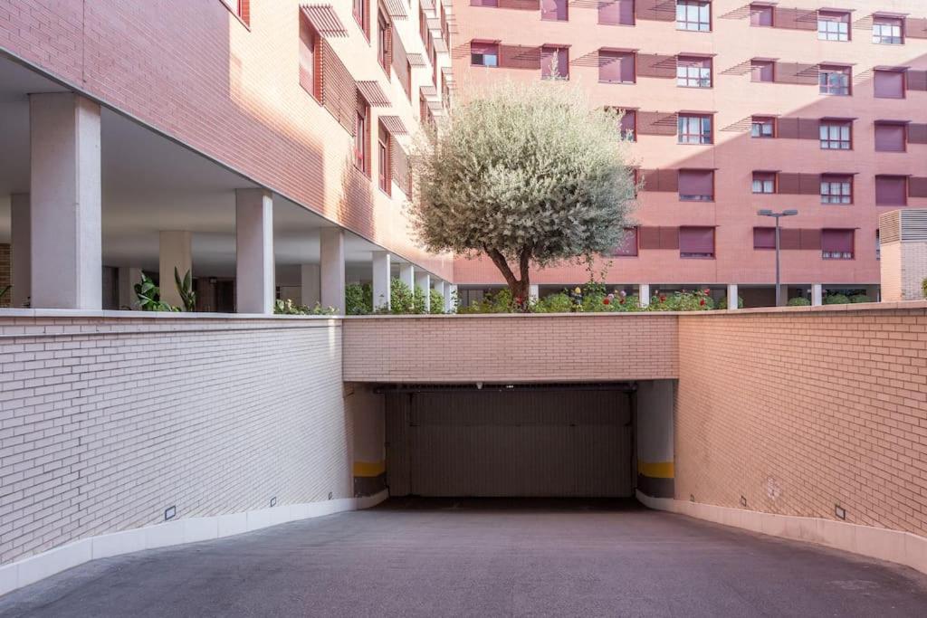 Relajate Despues De Patear Madridアパートメント エクステリア 写真